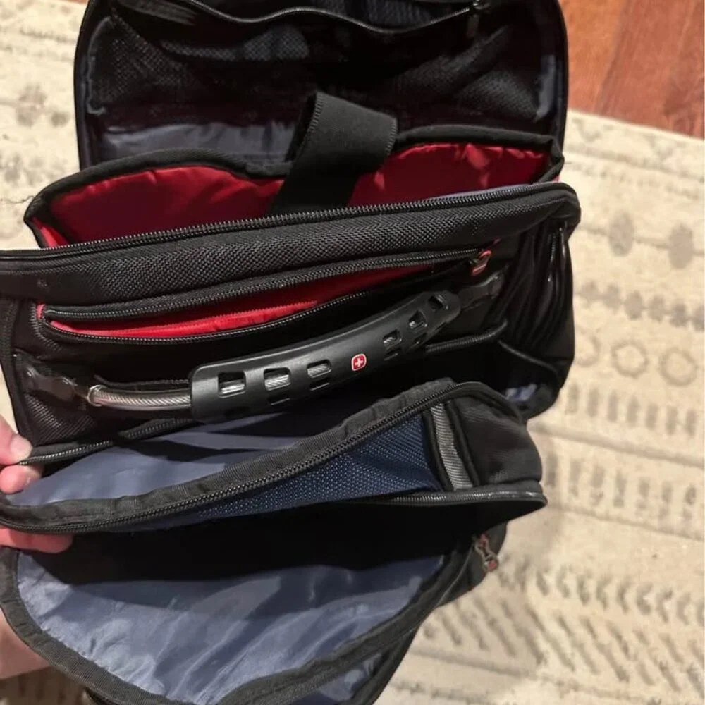 Backpack - Picture 1 of 4